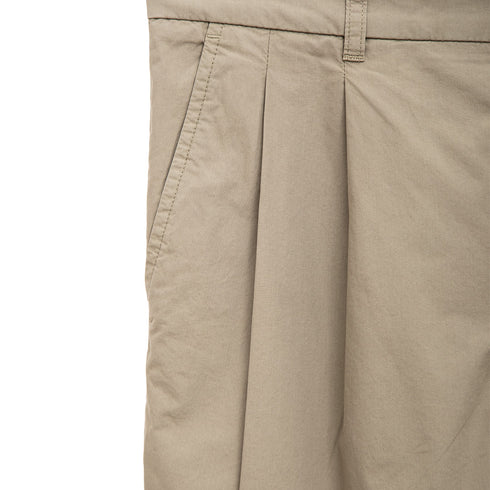 Benn Relaxed Typewriter Pleated Short